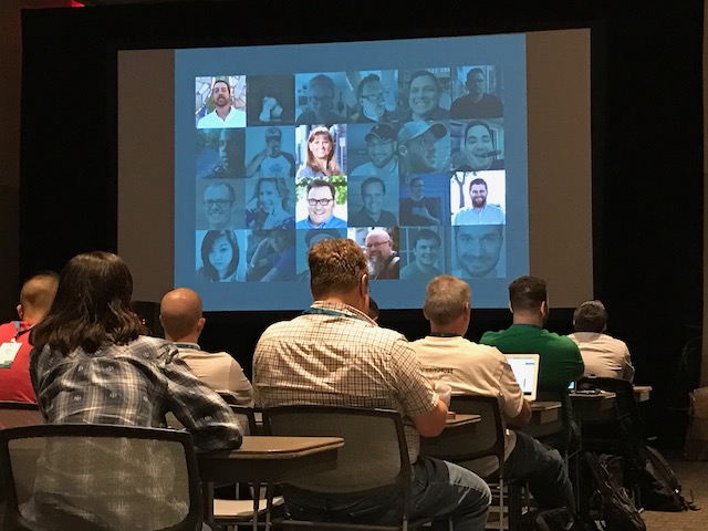 Picture of crowd at WordCamp Phx 2016
